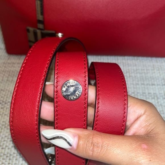 Fendi By The Way Shoulder Bag - Picture 10 of 16